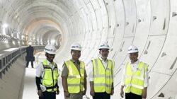 Hari Pertama Jadi Wapres, Gibran Blusukan ke Terowongan Proyek MRT