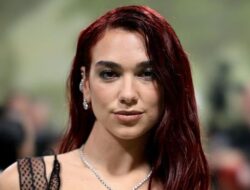 Dua Lipa Ungkap Alasan Batal Pentas Musik di Jakarta