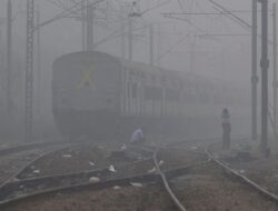 Polusi Udara Parah, India Dikepung Kabut Asap Beracun