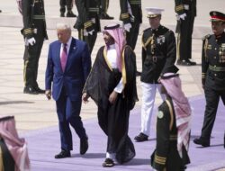 Trump Bakal Bertemu Kepala Negara Suriah, Bahas Normalisasi dengan Israel?