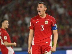 Jay Idzes Dianjurkan Berjuang Keras Rebut Starter Bila Gabung Aston Villa