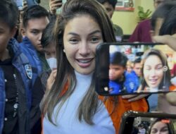 Nikita Mirzani Tak Sabar Masuk Ruang Sidang Kasus Pemerasan
