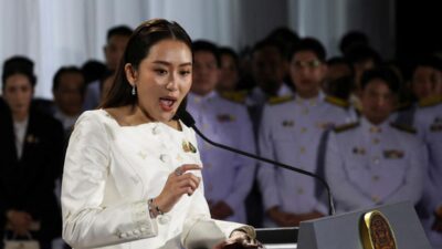 Warga Thailand Unjuk Rasa Tuntut PM Paetongtarn Mundur