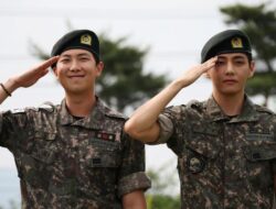RM dan V BTS Selesai Wamil, Tak Sabar Balik Manggung