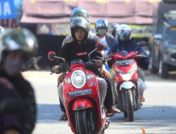 Kenapa Lampu Utama Kendaraan Bermotor Roda Dua di Indonesia Harus Menyala Siang Hari?