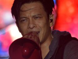 Ariel Tegaskan Tak Ikut Reuni Peterpan, Bocorkan Vokalis Pengganti