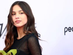 Sedih Lihat Palestina, Olivia Rodrigo Ajak Fan Bantu Lewat Donasi