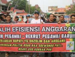 Mantan Honorer RSUD Pati Ikut Unjuk Rasa Masyarakat Pati Bersatu Ketidaksetujuan Bupati