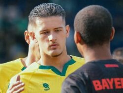 Hubner Rangkul Verdonk Usai Fortuna Hajar NEC