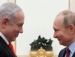 Putin Telepon Netanyahu, Bicarakan soal Suriah dan Iran