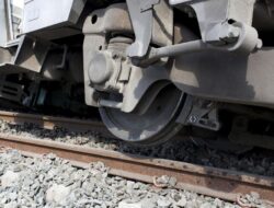Ukraina Bom Jalur Kereta Api Rusia, 3 Orang Garda Nasional Tewas