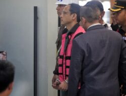 Kejagung Geledah Apartemen Nadiem, Tak Ada Uang yang Disita