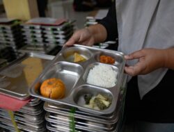 20 Siswa di Pasar Rebo Keracunan MBG, Menu Mie Goreng Pucat dan Bau