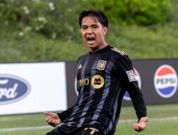 Kluivert Beber Alasan Panggil Adrian Wibowo ke Tim nasional Indonesia