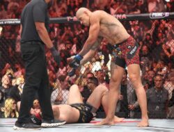 Alex Pereira Menang TKO 80 Detik