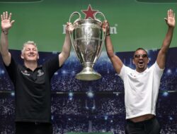 Ronaldo Sampai sekarang Rooney Tak Kebal Hukuman di Era Ferguson