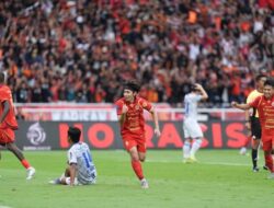 Manajer Persija Senyum Genit Pemainnya Tak Takut Atmosfer Persib