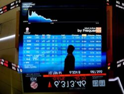 IHSG Hari Ini Ditutup Jatuh ke 6.185 di Tengah Mundurnya Bos Bank Indonesia