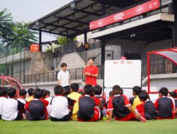 Shin Tae-yong Gembleng 40 Talenta Muda Sepak Bola Indonesia